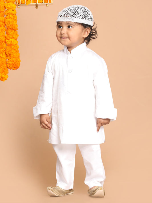 White Cotton Plain Cuffed Sleeves Kurta Pajama With Prayer Cap